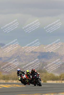 media/Feb-23-2023-Racers Edge (Thu) [[45c9a79e62]]/B Group/Session 2 (Turn 14)/